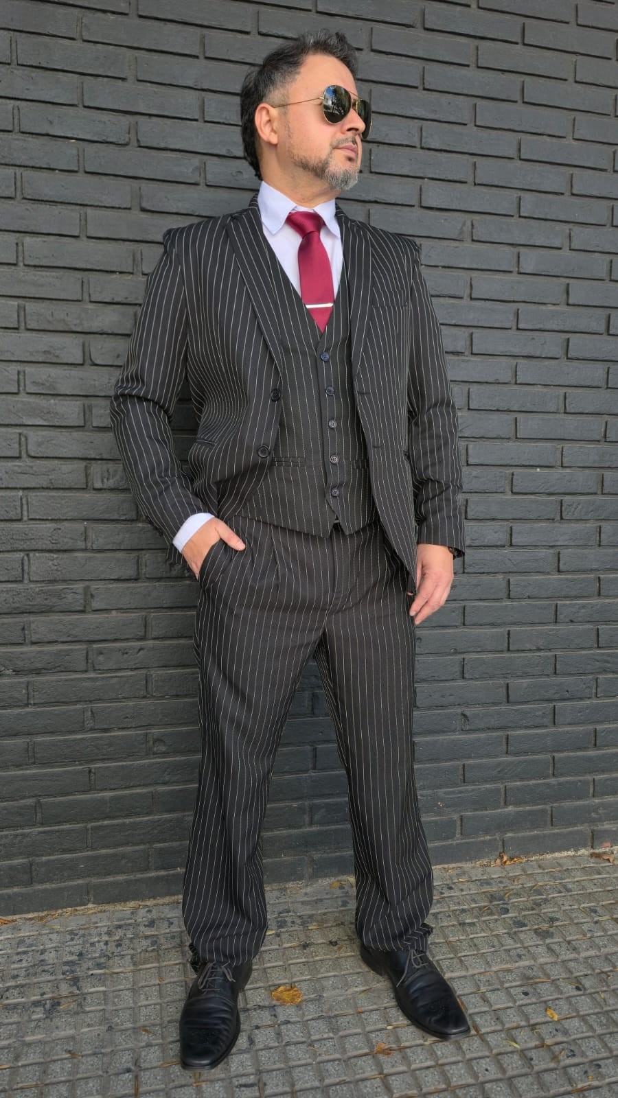 Trajes Hombres Rayas - Imagen 4