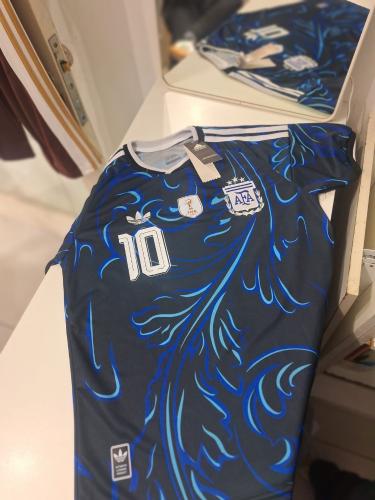 Camiseta Suplente