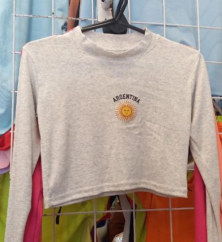 Camiseta Manga Larga (lisa y Estampada) - Miniatura 5