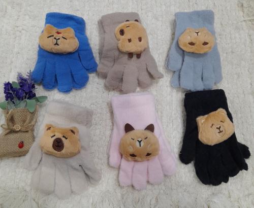 Guantes Capibara  Frizados Niñ@s  Importadas  Abarca  de  4años a 10