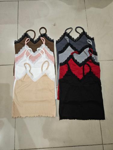 Musculosa con Encaje Morley