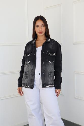 Oversize con Tachas