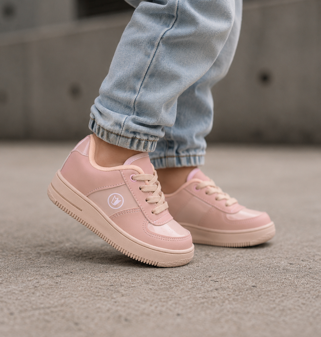 Zapatillas Urbnas de Niños Prowess 603 (20 al 26) - ChatGPT%20Image%2018%20ago%202026%2C%2014_23_35.png