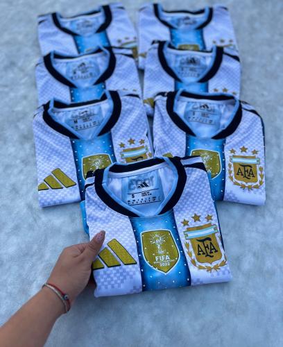 Pupera  Strass Arg//