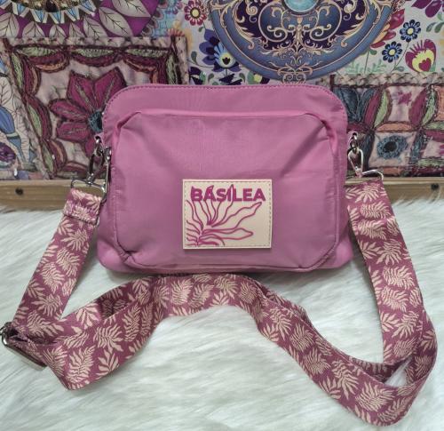Nuevo  Ingreso de Bandolera de Teka Impermiable con Tira Subliminada - Miniatura 1