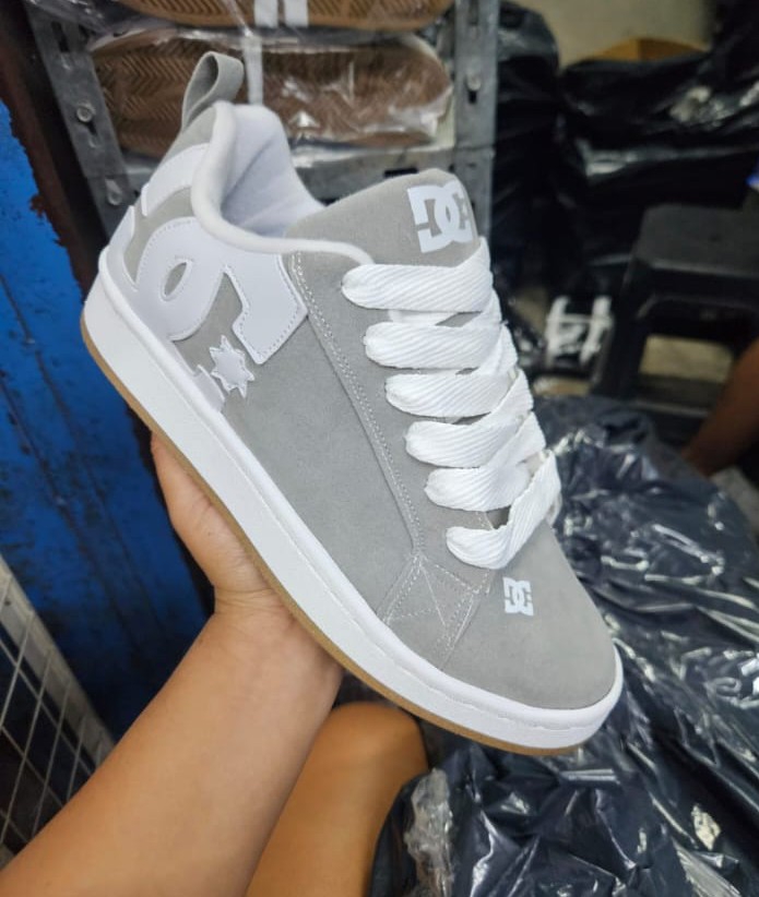Zapas Luis Viutton /dc - Imagen 6
