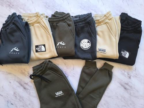 Joggers Frisa Invisible