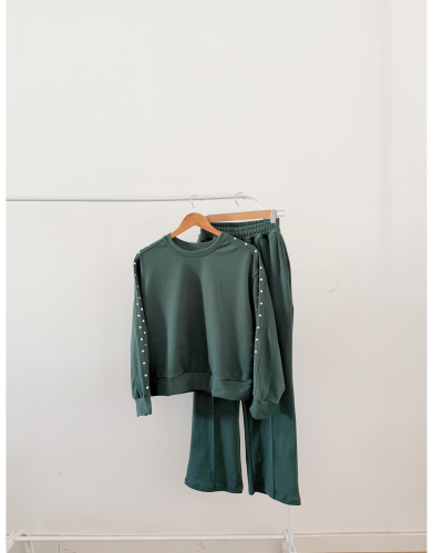 Conjunto Denise Buzo con Tachas