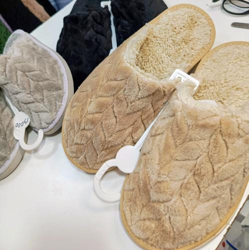 Pantuflas Polar Soft con Corderito 35 al 40 X Mayor - Miniatura 2