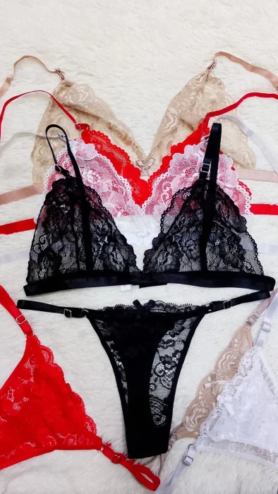 Conjunto de Encaje Bralett