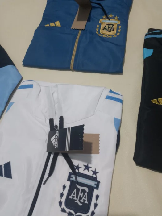 Campera Rompevientos Afa