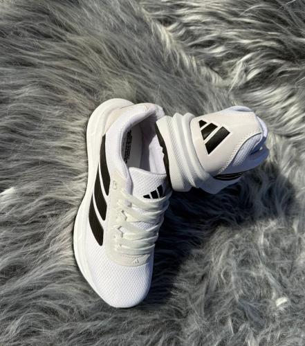 Zapas Adidas