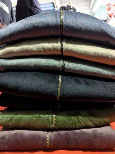 Campera Plush con Piel Talles Especiales - Miniatura 2