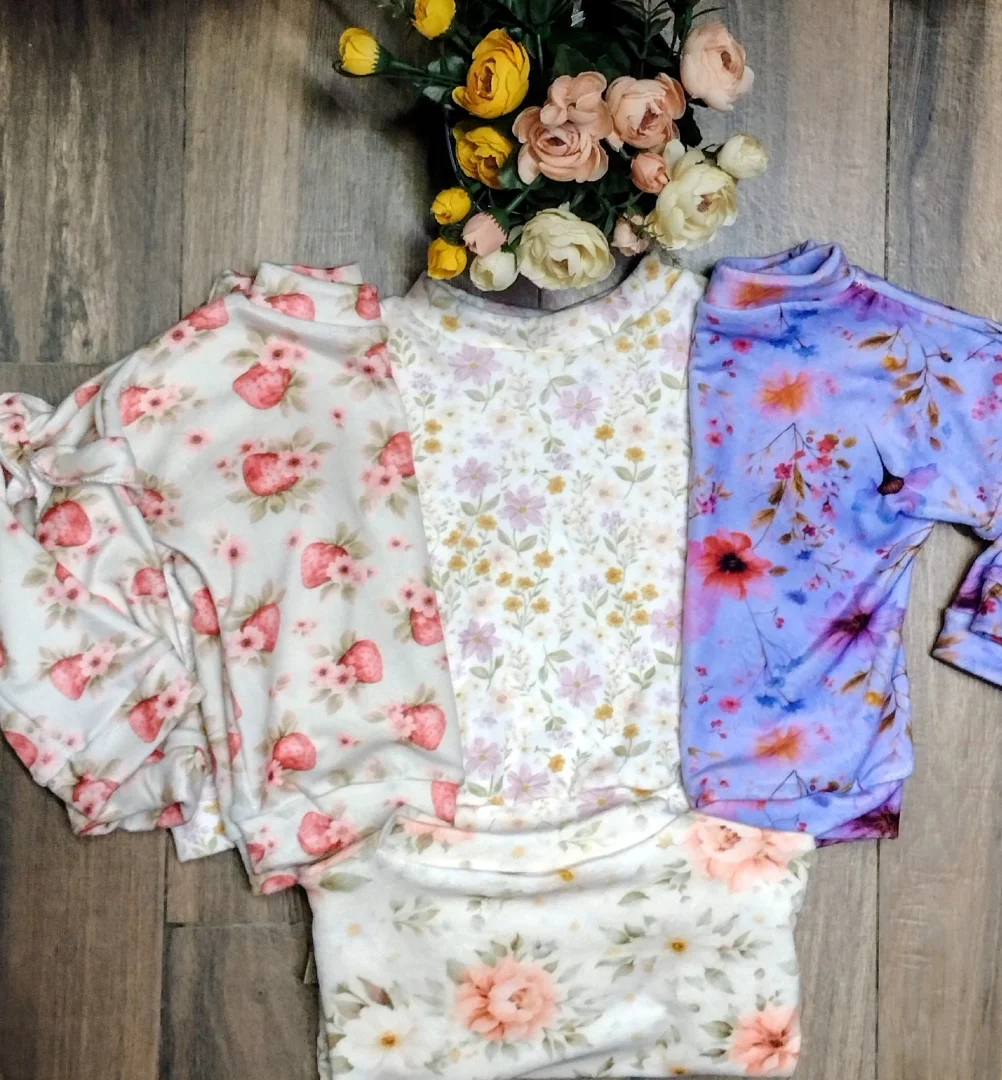Buzo Beba en Plush Estampado Talle 1 al 5 - Imagen 2