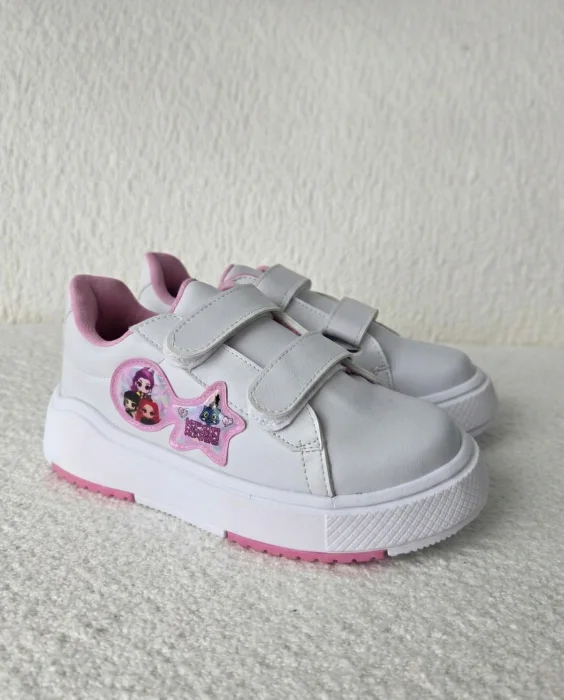 Zapatillas Infantiles las Guerreras Kpop Velcro Blancas Cómodas y Súper Cancheras