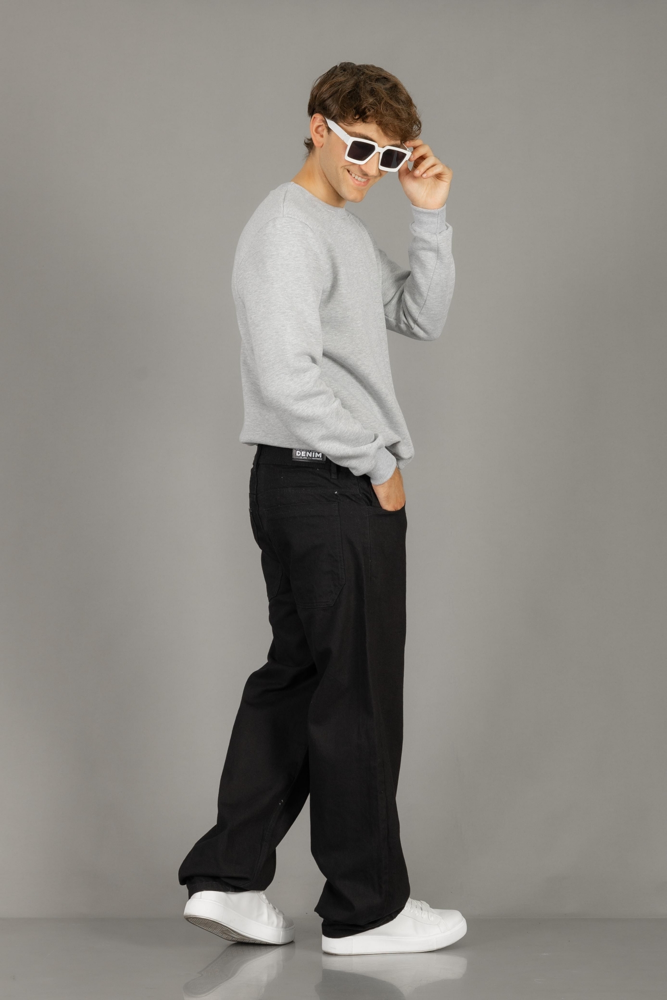 Pantalon Baggy Liso Negro - Imagen 2