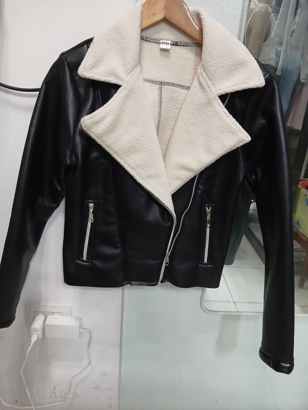 Campera Gamulan Engomada y Normal - Imagen 2