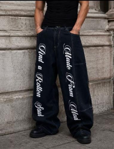 Villa Urquiza - Baggy Negro Desflecado con Estampa de  Letras