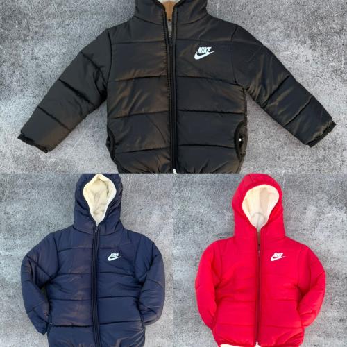 Campera Bebe Nike con Corderito