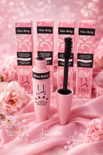 Mascara de Pestañas Waterproof Yara