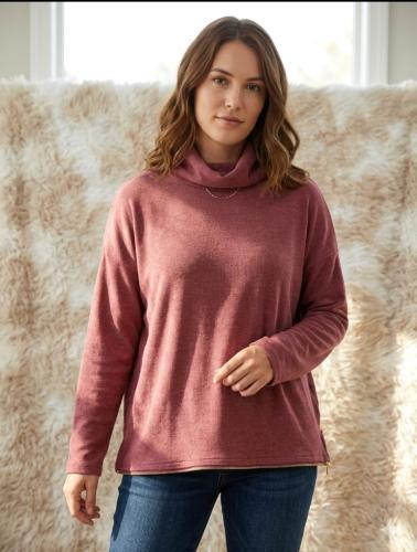 Polera Cuello Alto Talles Reales - Miniatura 2