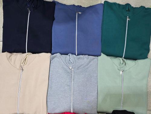 Campera Frisa Invisible, Talle Especial - Miniatura 6