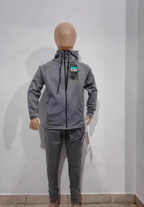 Conjunto Niño Liso