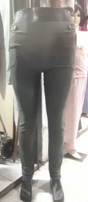 Pantalon de Bengalina Semi Recto