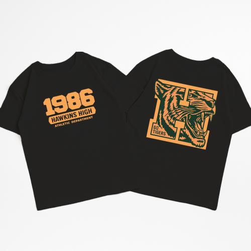 Unisex-remera Ovsize Stranger Things  Hawkins H - Miniatura 2
