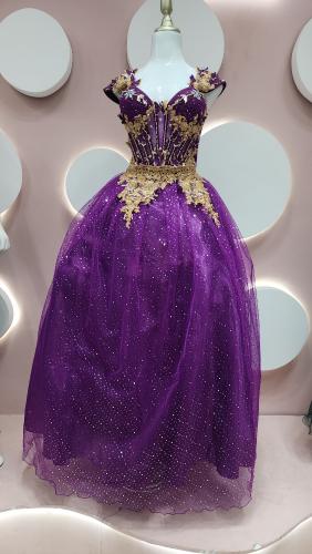 Vestidos de 15 con Mariposas - Miniatura 6