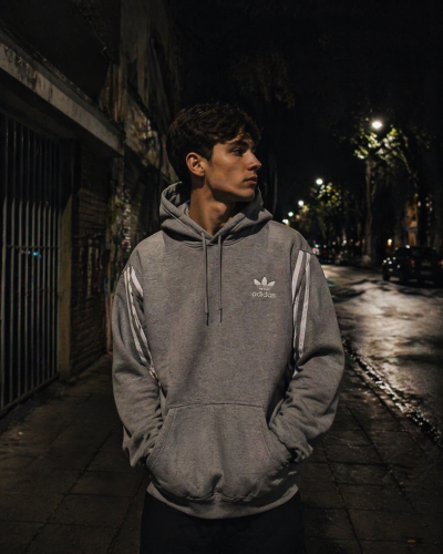 Buzo Canguro Adidas Premium  Calidad Superior, Súper Abrigado Interior Frizado