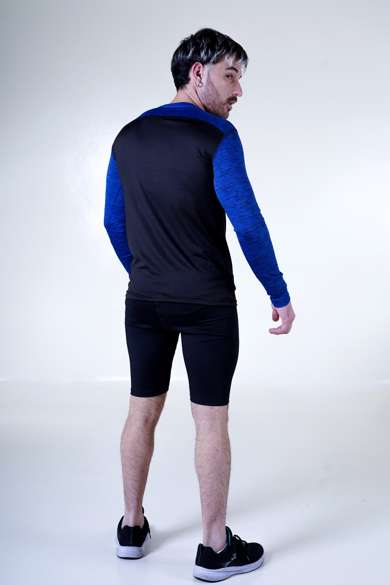 Camiseta Termica Cuello V - Imagen 2
