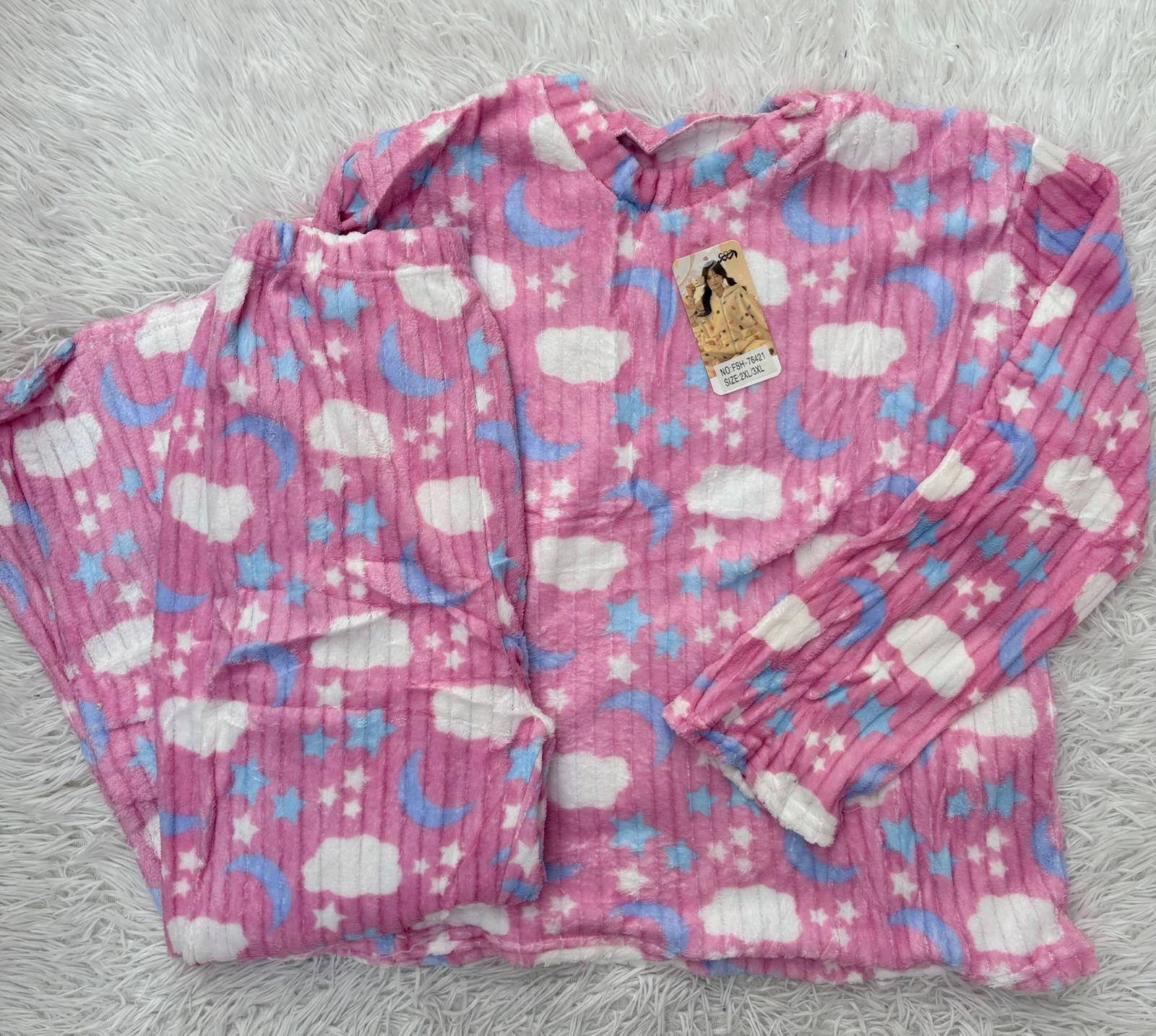 Pijama 2p de Plush - 1da2453d-8d62-4c59-9ba0-6279d4886483.jpeg