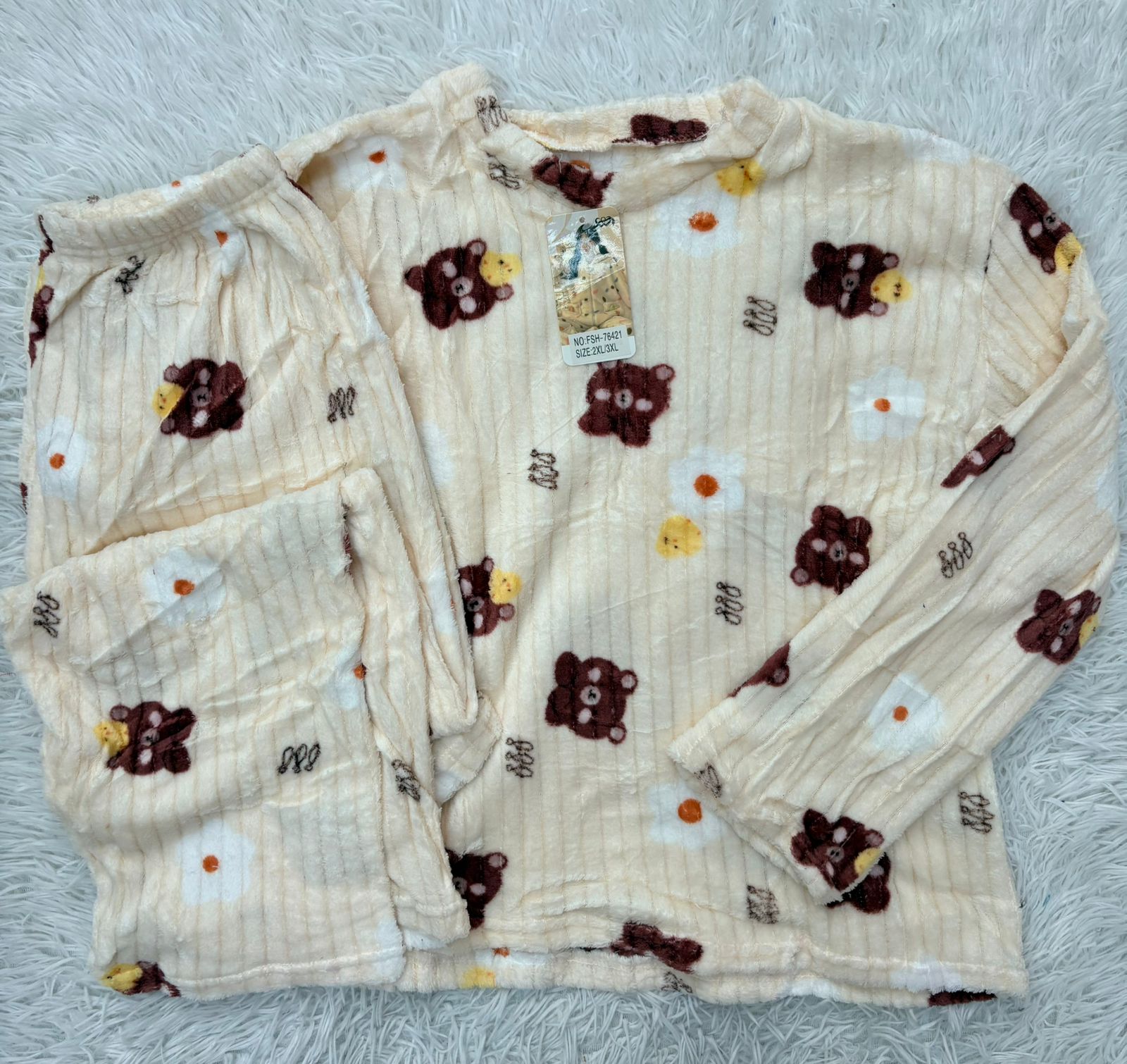 Pijama 2p de Plush - ac91bfe1-4717-475e-b5c6-9c34609b69bf.jpeg