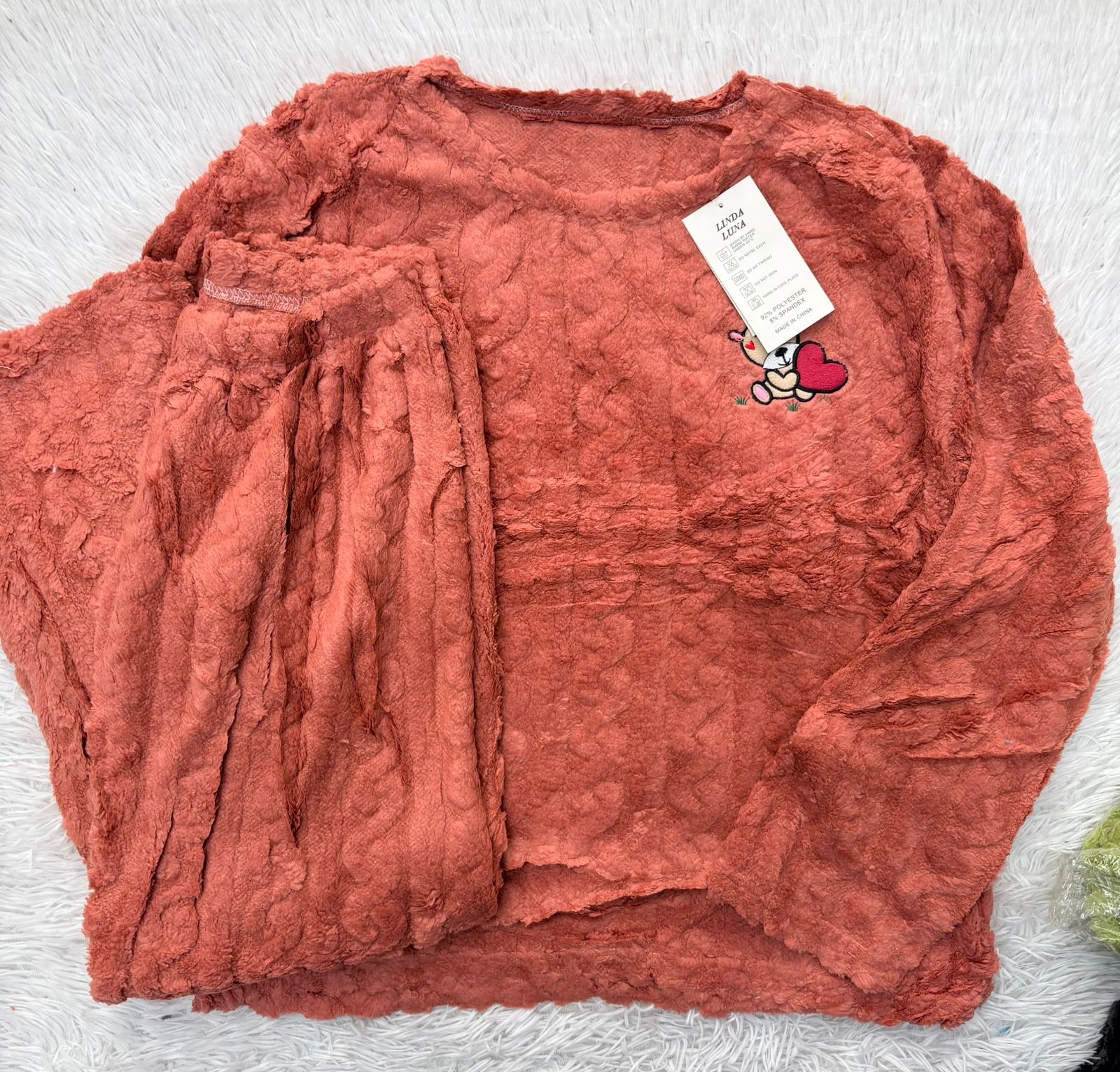Pijama 2p de Polar - bf6c6940-ab8c-4686-8c13-452d60e6f241.jpeg