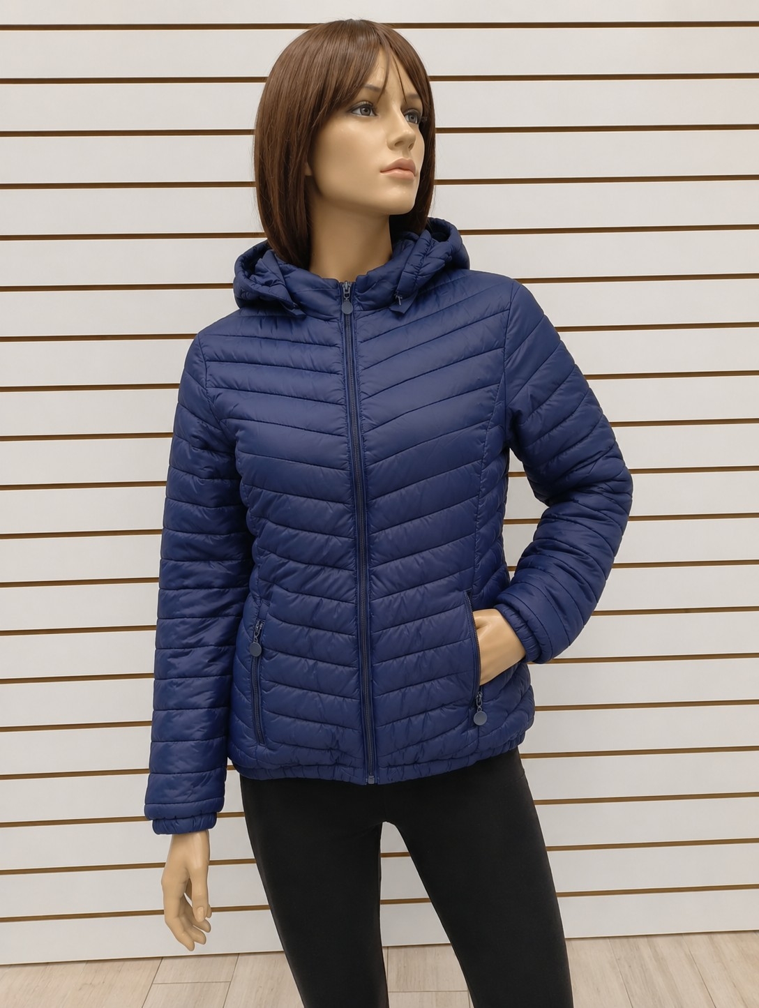 Campera Booty Liviana de Mujer - Imagen 2