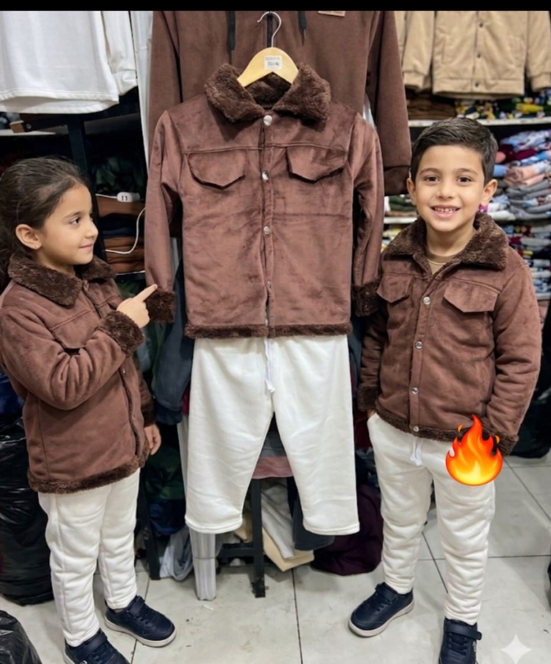 Chaquetas de Plush con Piel por Dentro del 6 al 16 - Imagen 1