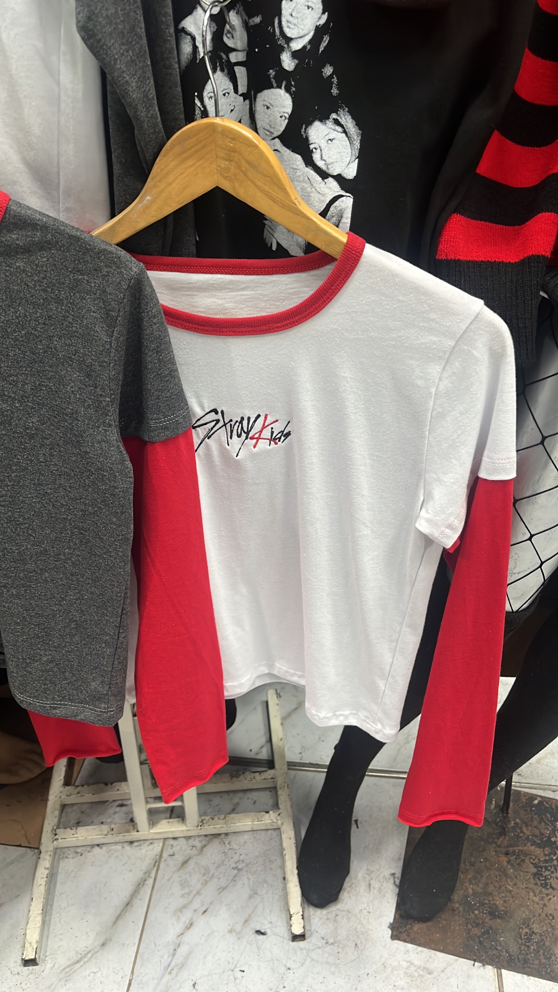Strait Kids Camiseta Bordada - Imagen 3