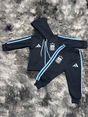 Conjunto Frisa Bebe Bordado