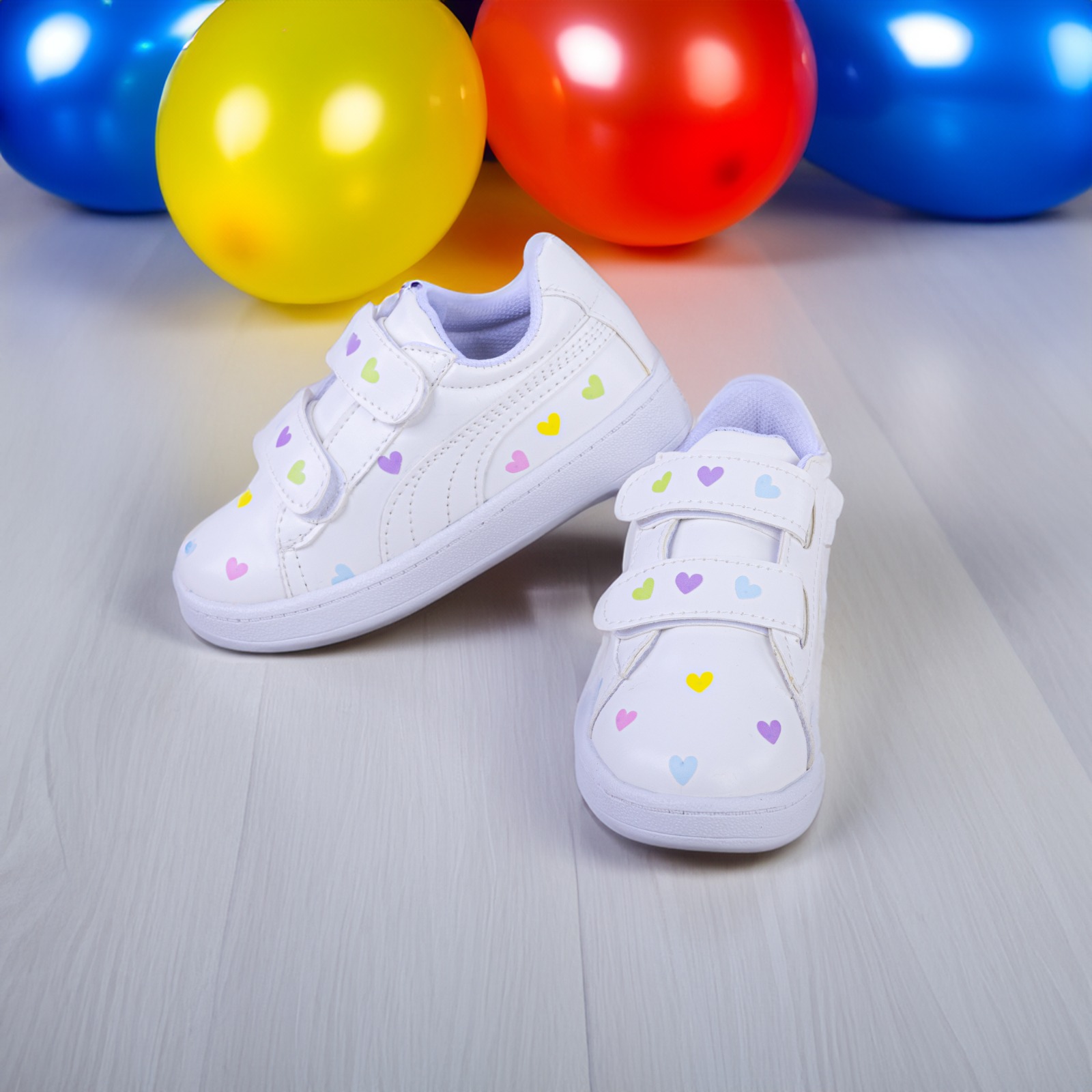 Zapatillas Niña Nenas Corazones Pasteles Ecocuero con Abrojos Cómodas Livianas - WhatsApp%20Image%202024-09-03%20at%2016.35.41.jpeg