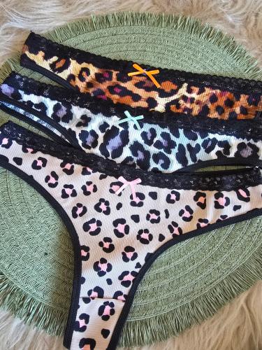 Colaless Print por Docena