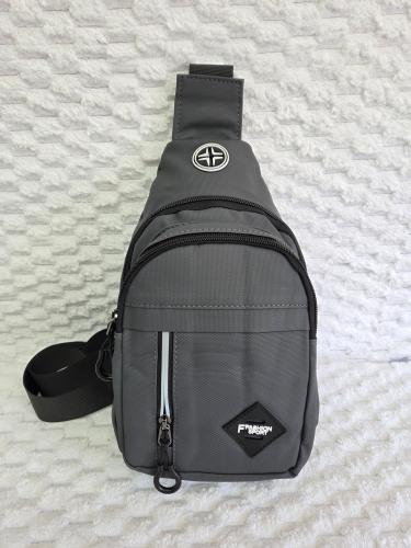 Morral Engomado Impermeable - Miniatura 2