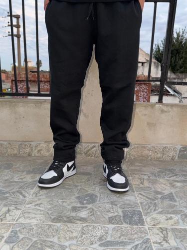 Joggin Clásicos Rectos  Frizados Color Black - Miniatura 2