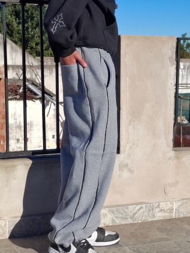 Joggin Baggy Frizados con 2 Linias y Regulador  Color Gris Melange