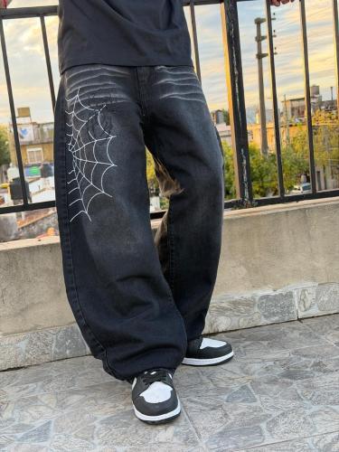 Baggy  con Estampafo Araña una Bomba