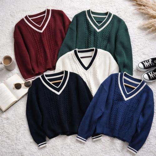 Sweter Universitario