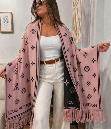 Ruana Lv