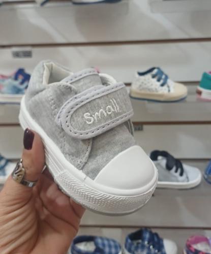 Zapatillas con Abrojos