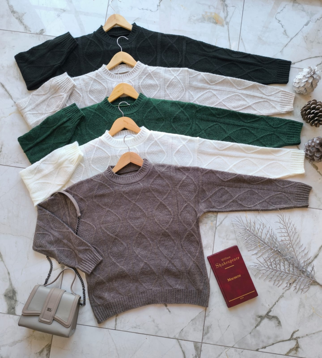 Sweater Sky - f12b7ae5-b624-420b-988e-7c4b2661b79d.jpg