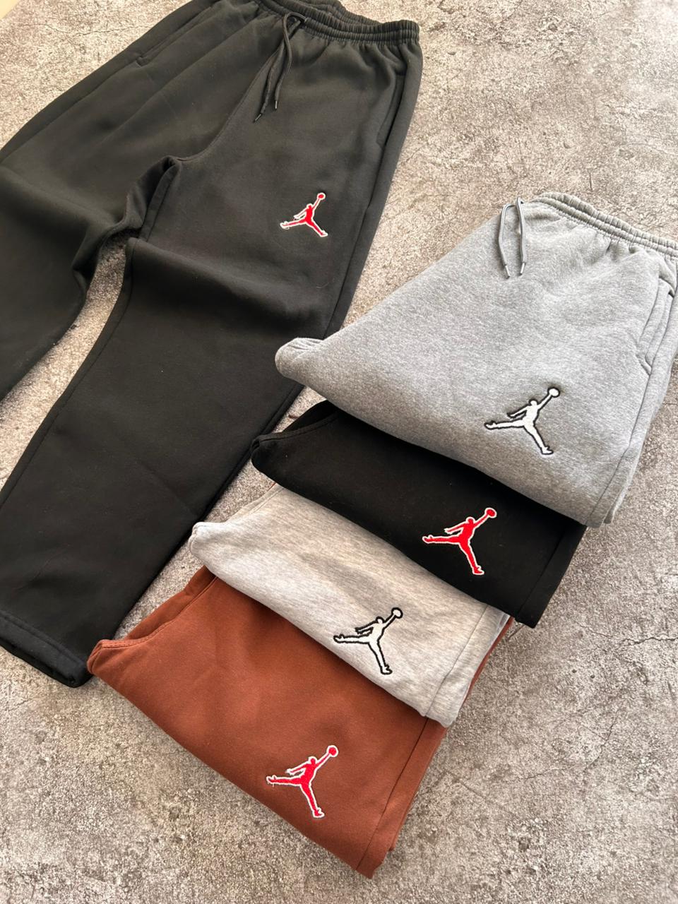 Baggie Jordan Bordado Friza Peinada Hombre - WhatsApp%20Image%202026-04-18%20at%2010.53.47%20PM.jpeg